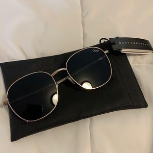 Quay Jezabell sunglasses